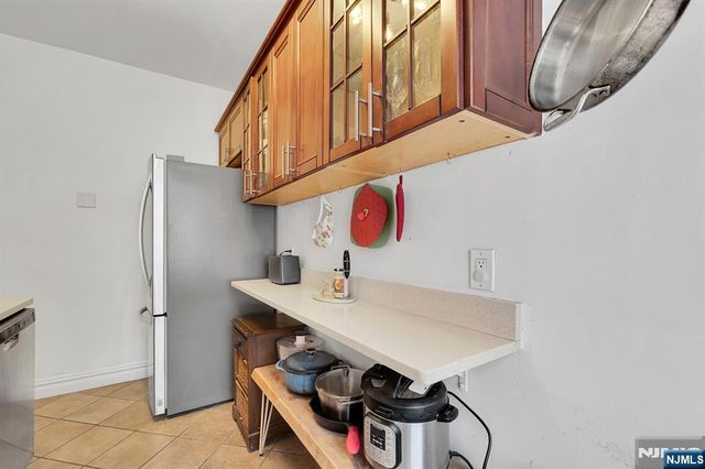 115 Highland Avenue 10, Jersey City, NJ 07306