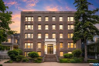 115 Highland Avenue 10, Jersey City, NJ 07306
