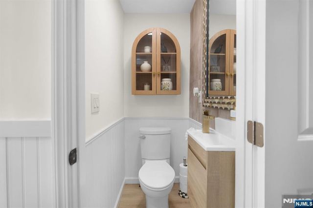 137 Schraalenburgh Road, Harrington Park, NJ 07640
