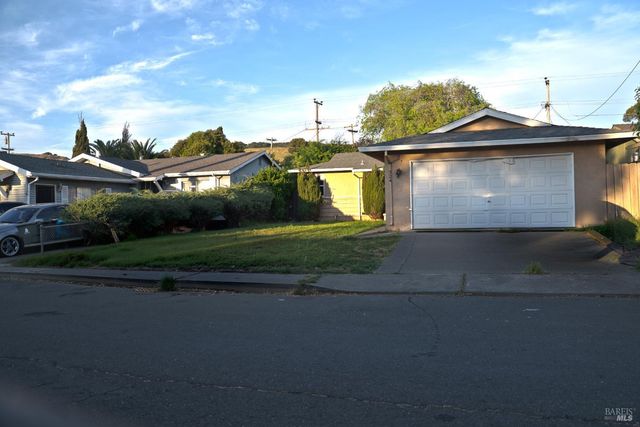 324 Amelia St, Vallejo, CA 94589