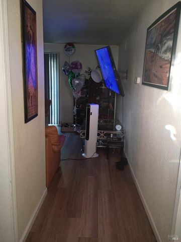 324 Amelia St, Vallejo, CA 94589