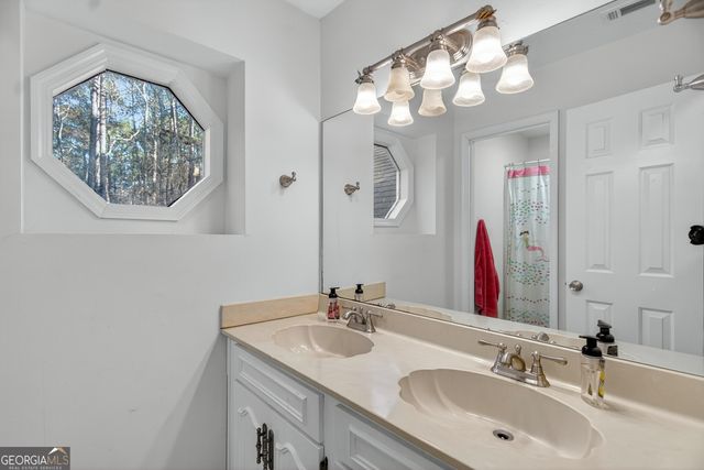 217 Highland Trail, Lagrange, GA 30240