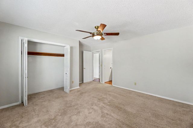 4051 Clarendon, Bel Aire, KS 67220