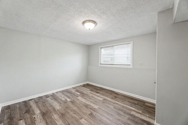 4051 Clarendon, Bel Aire, KS 67220