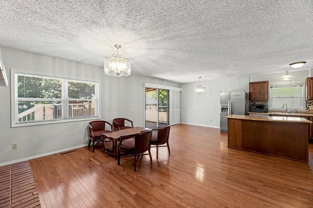 4051 Clarendon, Bel Aire, KS 67220