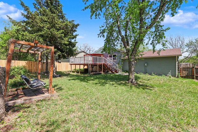 4051 Clarendon, Bel Aire, KS 67220