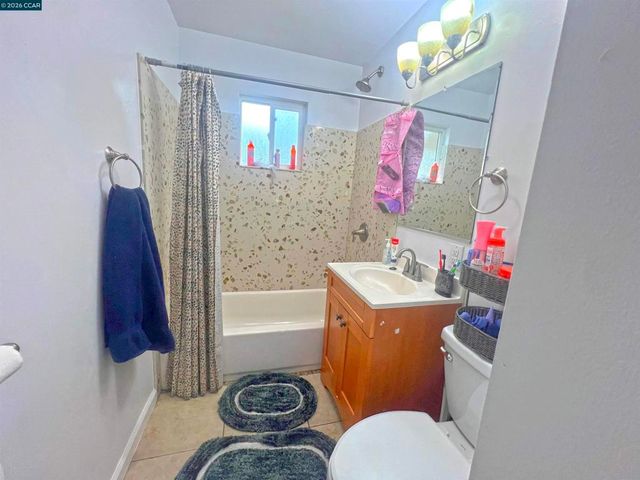 852 Sheridan St, Vallejo, CA 94590