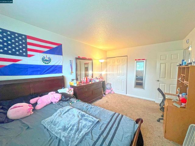 852 Sheridan St, Vallejo, CA 94590