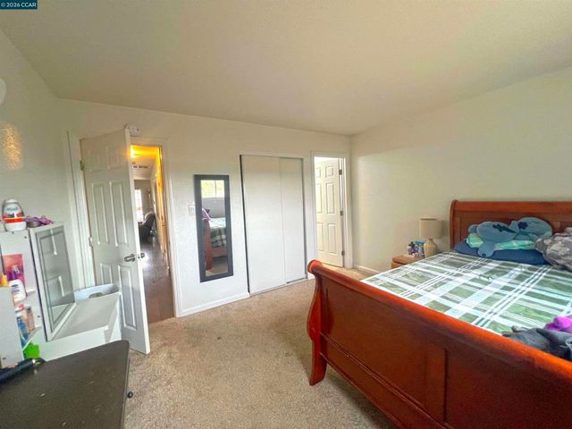 852 Sheridan St, Vallejo, CA 94590