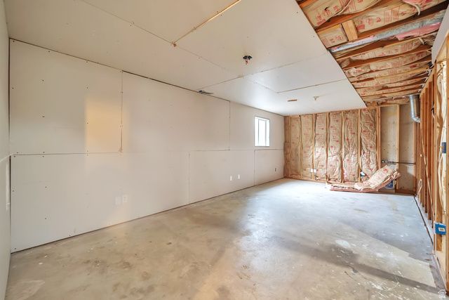 9468 S TURNPIKE LN, Sandy, UT 84070