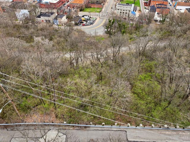 2456 Maryland Avenue, Cincinnati, OH 45204
