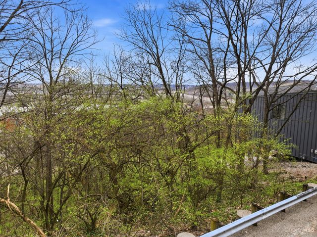 2456 Maryland Avenue, Cincinnati, OH 45204