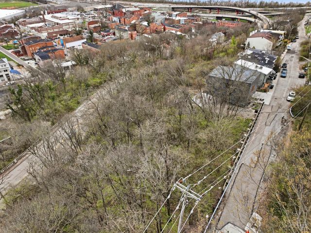 2456 Maryland Avenue, Cincinnati, OH 45204