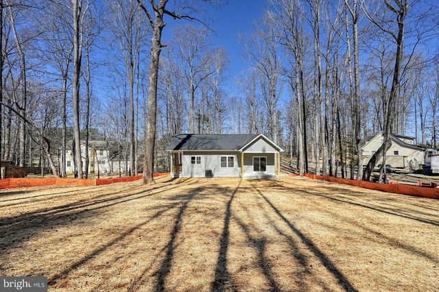 11604 BURTON CT, Bumpass, VA 23024