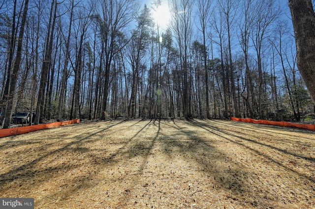 11604 BURTON CT, Bumpass, VA 23024