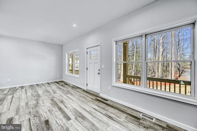 11604 BURTON CT, Bumpass, VA 23024