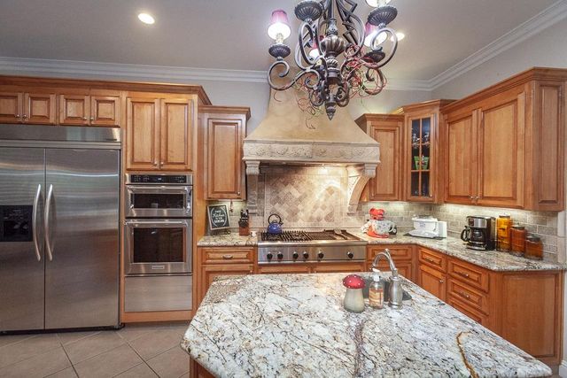 1111 Brighton Way, Lodi, CA 95242