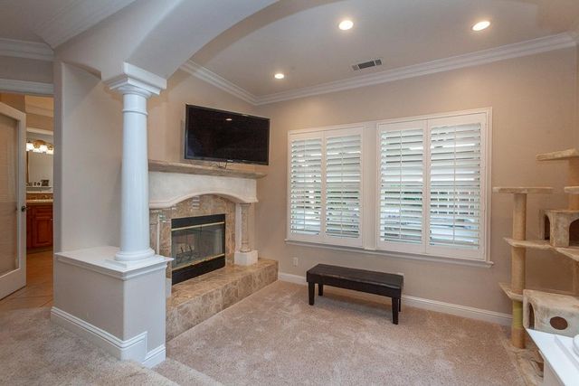 1111 Brighton Way, Lodi, CA 95242