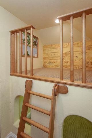 1111 Brighton Way, Lodi, CA 95242