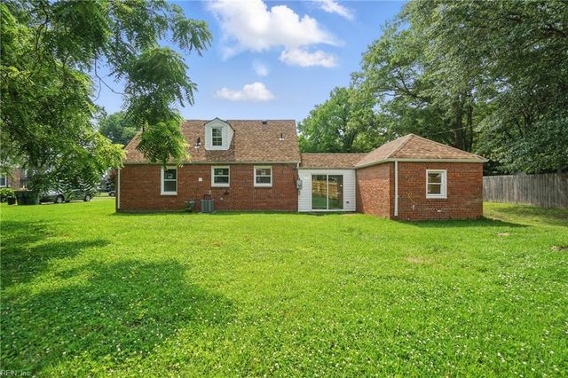 928 Wakefield AVE, Norfolk, VA 23502