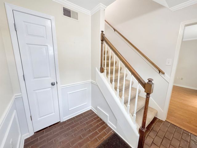 2112 ALLENBY RD, Germantown, TN 38139