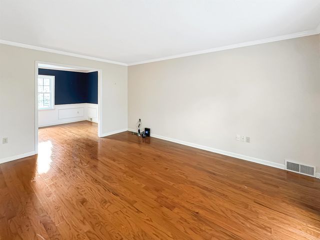 2112 ALLENBY RD, Germantown, TN 38139