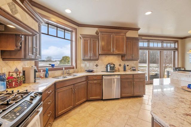 581 ROYAL ST PATS DRIVE, Wrightstown, WI 54180