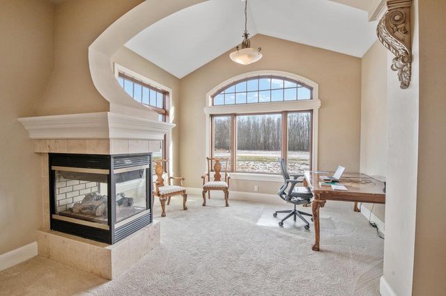 581 ROYAL ST PATS DRIVE, Wrightstown, WI 54180