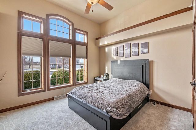 581 ROYAL ST PATS DRIVE, Wrightstown, WI 54180