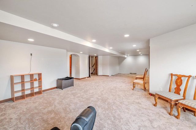 581 ROYAL ST PATS DRIVE, Wrightstown, WI 54180