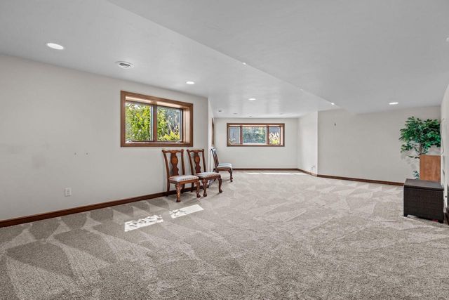 581 ROYAL ST PATS DRIVE, Wrightstown, WI 54180