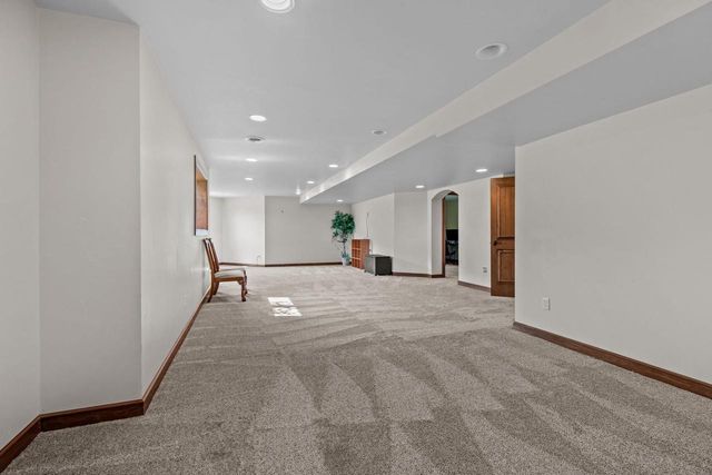 581 ROYAL ST PATS DRIVE, Wrightstown, WI 54180