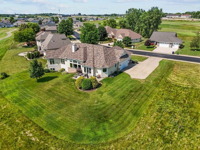 581 ROYAL ST PATS DRIVE, Wrightstown, WI 54180