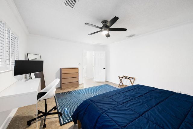 4761 Bayview Drive, Fort Lauderdale, FL 33308