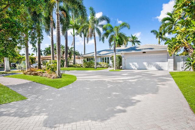 4761 Bayview Drive, Fort Lauderdale, FL 33308