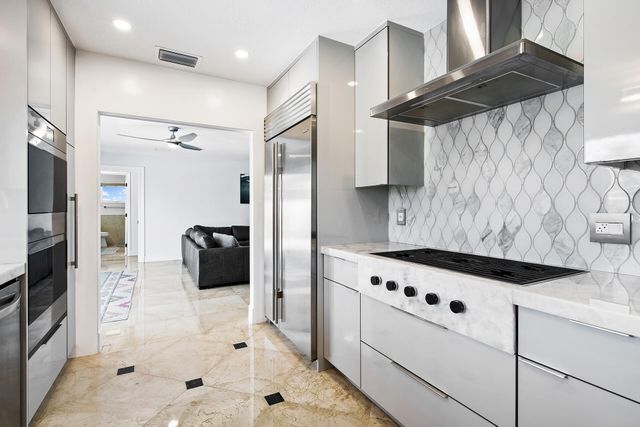 4761 Bayview Drive, Fort Lauderdale, FL 33308