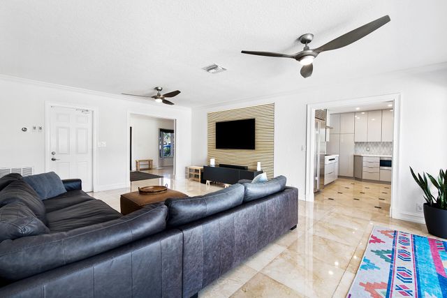 4761 Bayview Drive, Fort Lauderdale, FL 33308