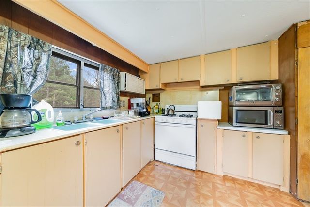7734 Partlo Road, Reno Twp, MI 48770