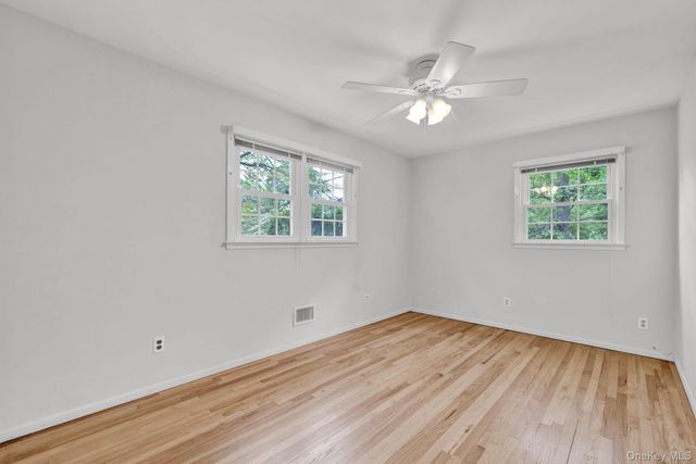 16 Oak Road, New City, NY 10956