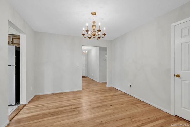 16 Oak Road, New City, NY 10956