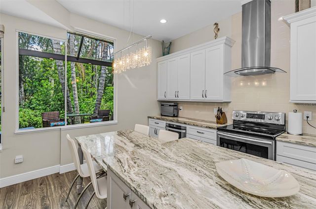 5250 PINEHURST COURT, Oldsmar, FL 34677