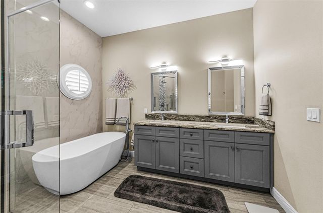 5250 PINEHURST COURT, Oldsmar, FL 34677