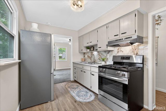 2184 Ulen Lane, Lafayette, IN 47904