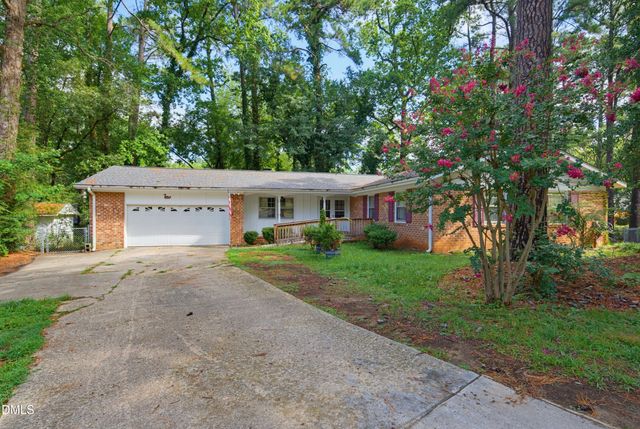 5209 Cabin Place, Raleigh, NC 27609