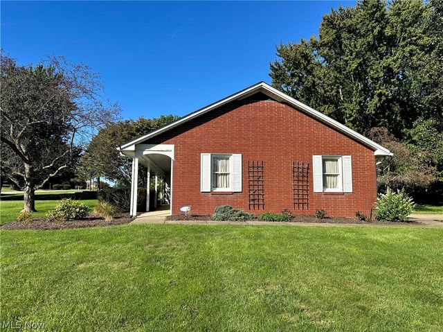 4130 Hyatt Avenue NW, Massillon, OH 44646