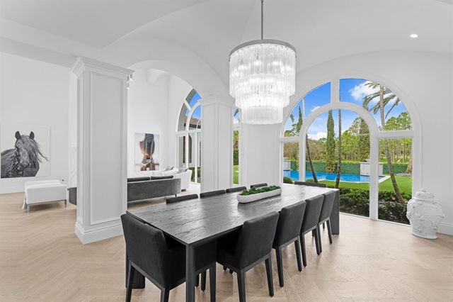 111 Via Palacio, Palm Beach Gardens, FL 33418