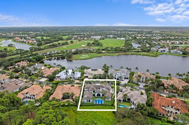 111 Via Palacio, Palm Beach Gardens, FL 33418