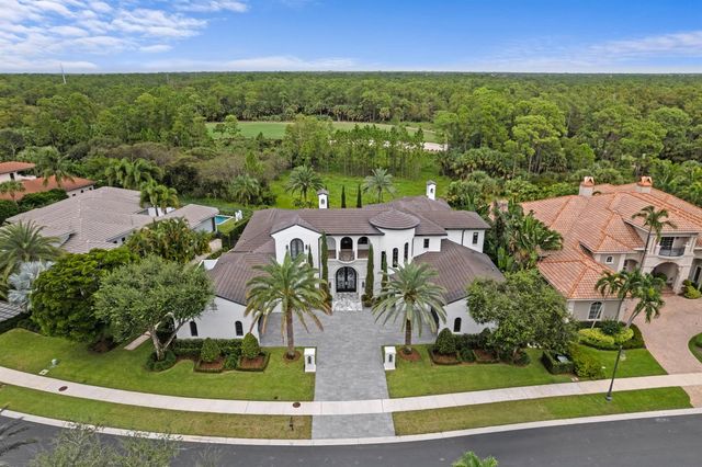 111 Via Palacio, Palm Beach Gardens, FL 33418