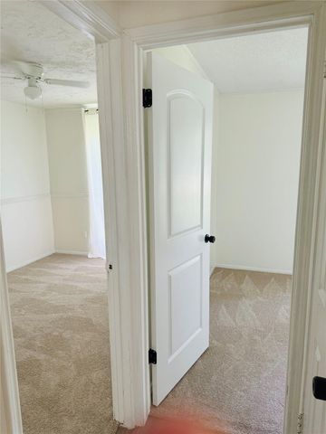3318 Schroeder Avenue, Needville, TX 77461