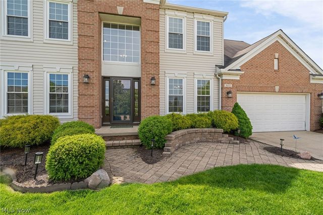 9635 Kingston Trail, Olmsted Twp, OH 44138